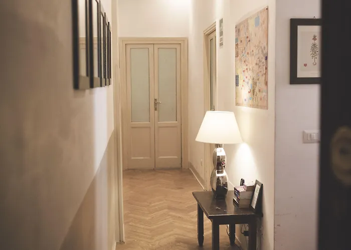 The Bluehostel