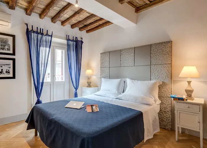 Pensión The Bluehostel 4*