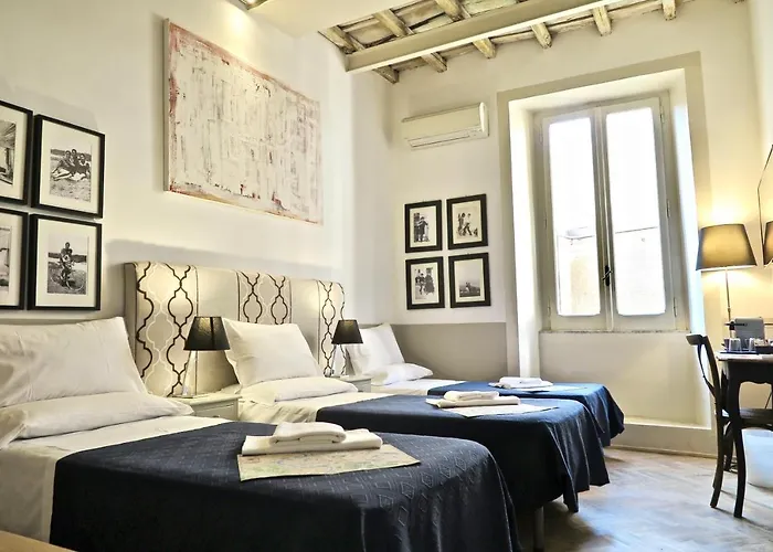 The Bluehostel Roma